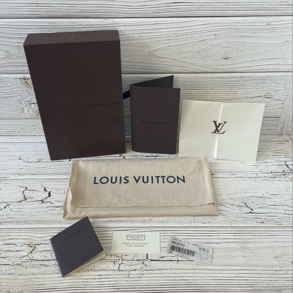 Louis Vuitton Vernis Zippy Wallet Amarante M93522 - Picture 2 of 13